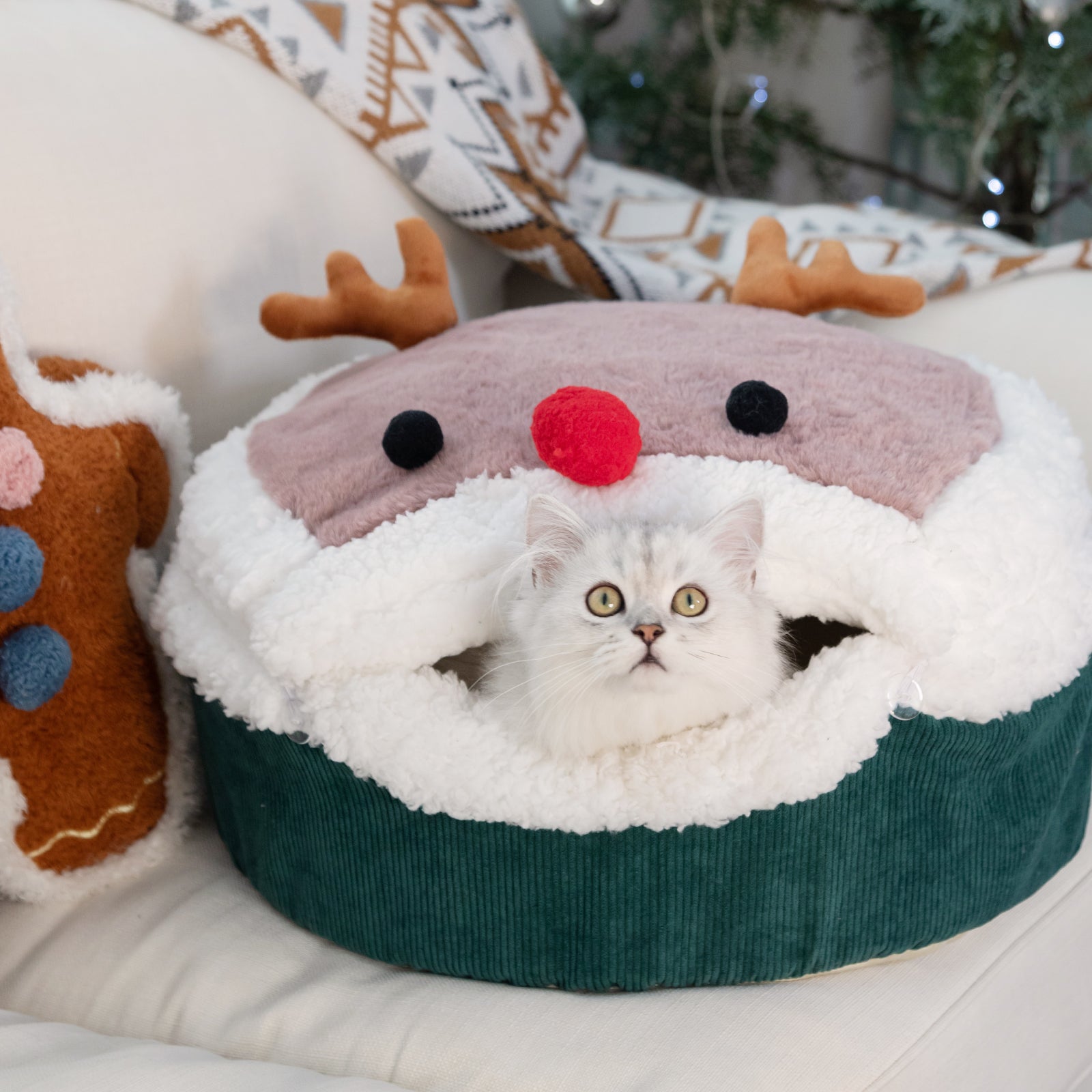 Christmas Reindeer Cat Bed